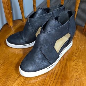 Maurcies wedge sneaker